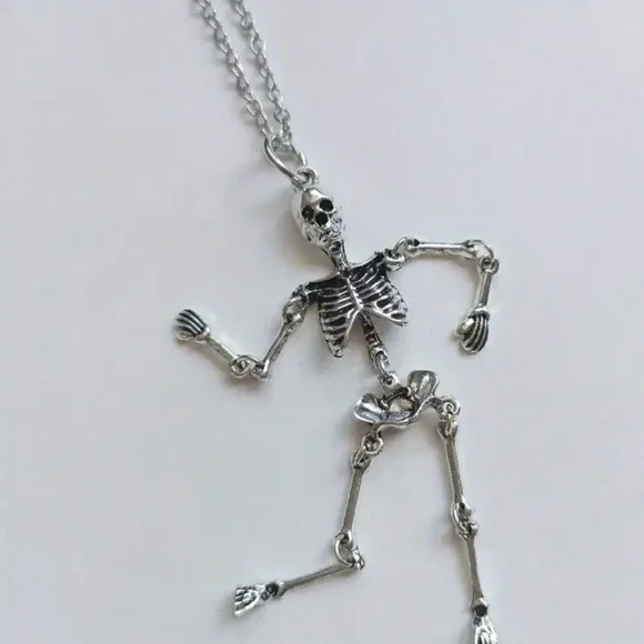 Silver Skeleton Pendant Necklace He moved about ! - Picture 7 of 7